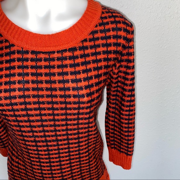 Emmelee Top - Picture 3 of 12